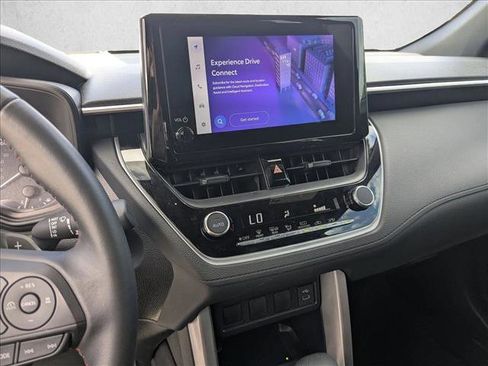 Used 2025 Toyota Corolla Cross AWD Hybrid image 14