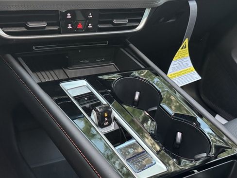 New 2026 Volkswagen Atlas Peak Edition AWD/4WD image 10