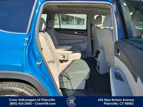 Used 2025 Volkswagen Atlas SEL image 15