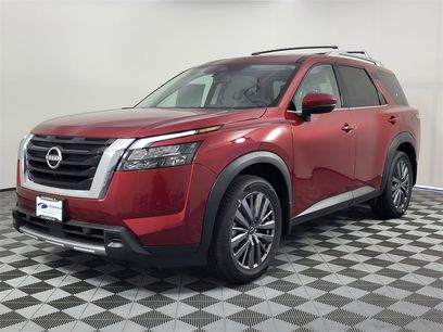 New 2025 Nissan Pathfinder SL w/ SL Premium Package