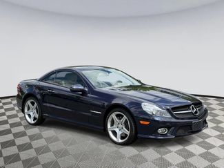 Used 2009 Mercedes-Benz SL 550 video 2