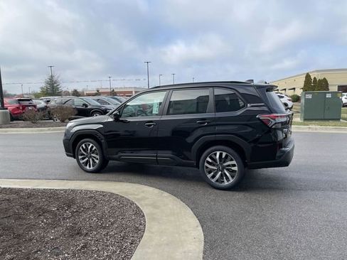 Used 2026 Subaru Forester Touring image 3