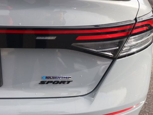 Used 2024 Honda Accord Sport image 30