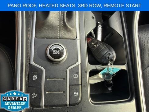 Used 2022 Kia Sorento S w/ Panoramic Sunroof Package FWD image 18