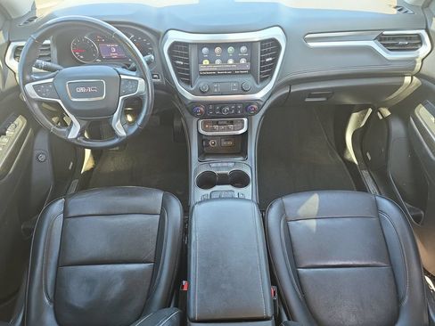 Used 2021 GMC Acadia SLT w/ Elevation Edition FWD image 9