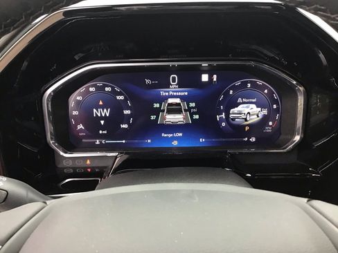 New 2026 Chevrolet Silverado 1500 LT w/ All Star Edition Plus image 32