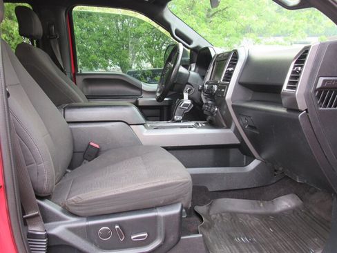 Used 2015 Ford F150 XLT w/ Equipment Group 302A Luxury AWD/4WD image 8