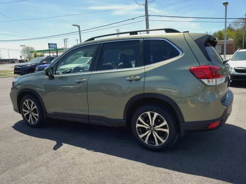 Used 2020 Subaru Forester Limited AWD/4WD image 6