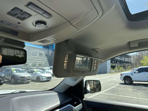 Used 2016 Chevrolet Tahoe LT image 18