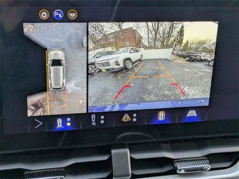 New 2026 Chevrolet Equinox LT w/ Convenience Package II image 19