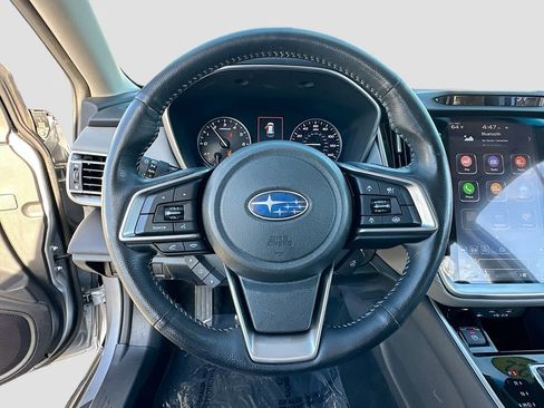 Used 2022 Subaru Outback Limited image 11