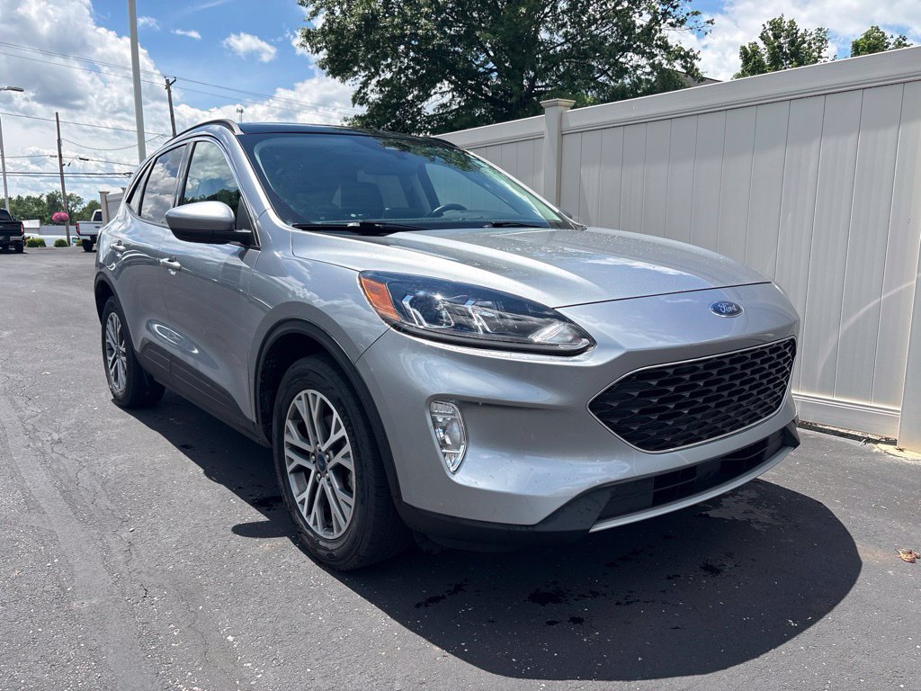 Used 2022 Ford Escape SEL w/ Technology Package AWD/4WD image 2