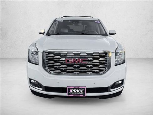 Used 2019 GMC Yukon Denali image 2