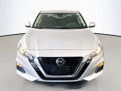 Used 2021 Nissan Altima 2.5 S image 2