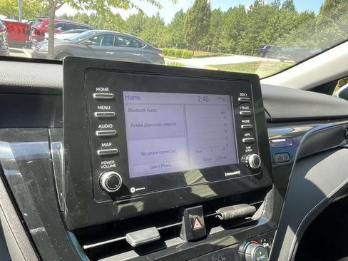 Used 2023 Toyota Camry SE FWD image 25