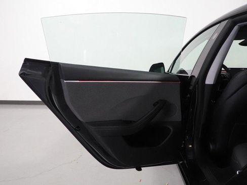 Used 2025 Tesla Model 3 Long Range image 60