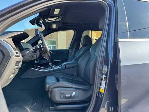 Used 2021 BMW X5 xDrive40i w/ Premium Package AWD/4WD image 19