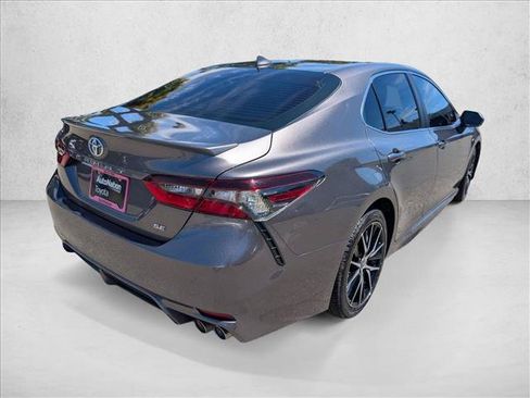 Certified 2023 Toyota Camry SE FWD image 5