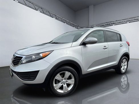 Used 2011 Kia Sportage LX w/ Convenience Pkg FWD image 23