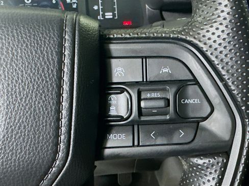 Used 2025 Toyota Tacoma SR5 image 17