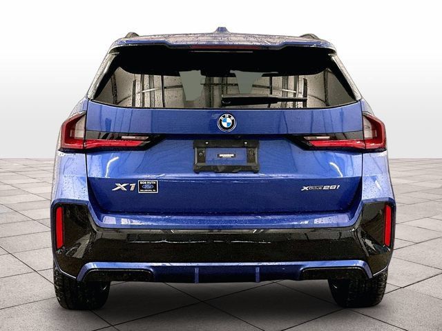 Used 2023 BMW X1 xDrive28i w/ Premium Package AWD/4WD image 4