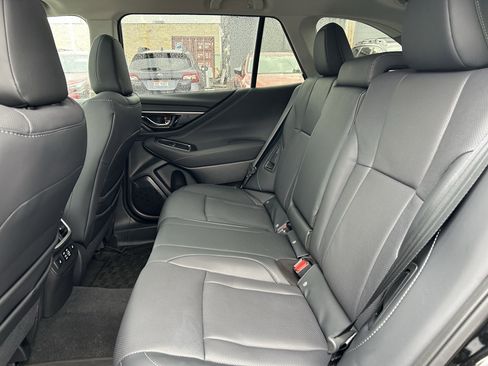 New 2025 Subaru Outback Limited image 27