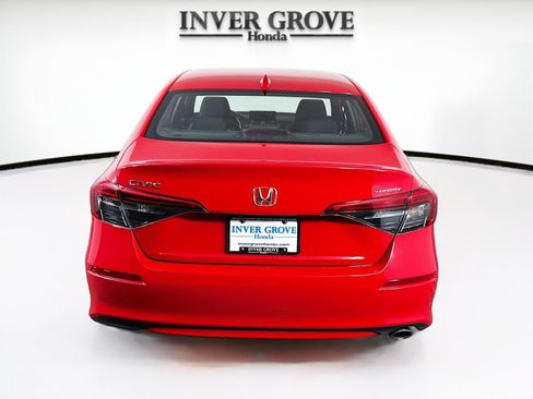 Used 2024 Honda Civic Sport image 6