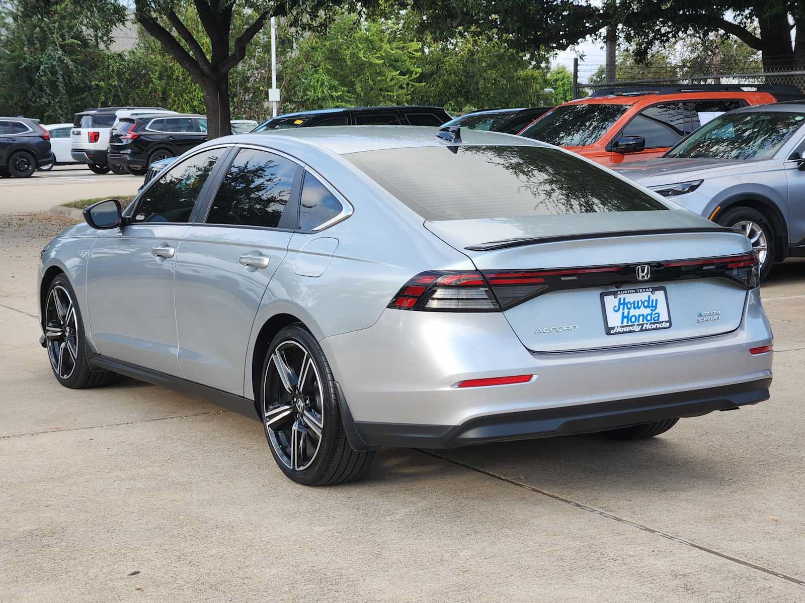 Used 2024 Honda Accord Sport image 6