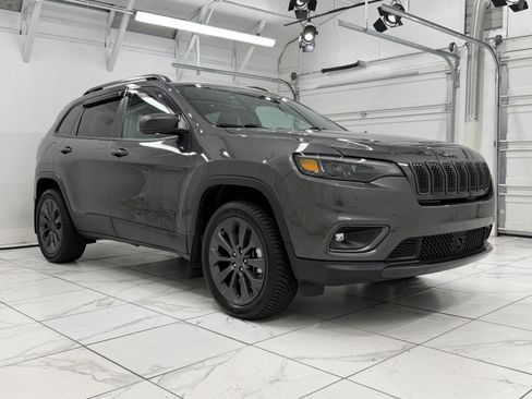 Used 2021 Jeep Cherokee Latitude Lux 80th Anniv w/ Quick Order Package 26U 80TH AWD/4WD image 10
