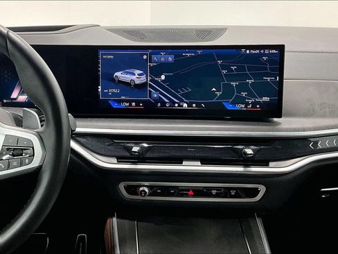 Used 2024 BMW X5 sDrive40i w/ M Sport Package RWD image 7