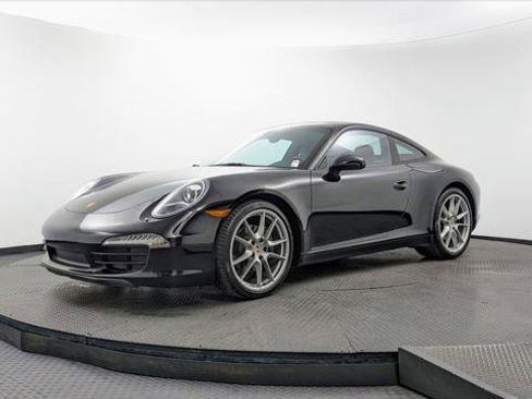 Used 2014 Porsche 911 Carrera RWD image 2
