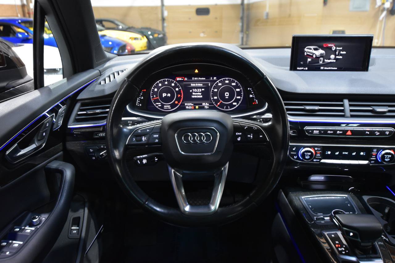 Used 2017 Audi Q7 3.0T Prestige AWD/4WD image 17