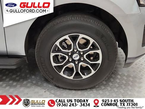 Used 2024 Ford Expedition XLT image 30