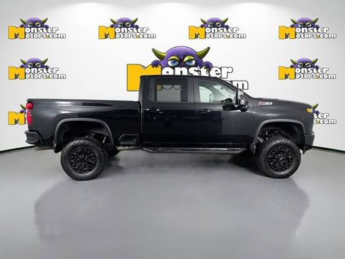 Used 2021 Chevrolet Silverado 2500 LTZ w/ LTZ Plus Package image 4