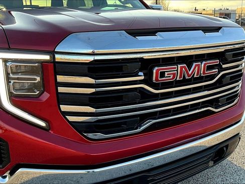 Used 2024 GMC Sierra 1500 SLT w/ SLT Premium Package image 38
