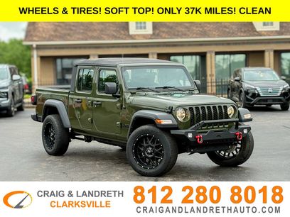 Used 2022 Jeep Gladiator Sport w/ Trailer Tow Package