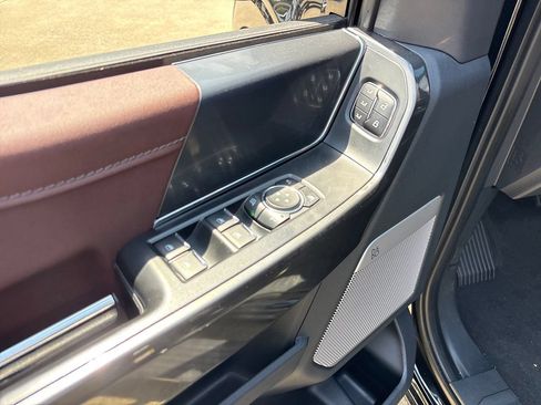 Used 2023 Ford F150 Lariat w/ Equipment Group 502A High AWD/4WD image 17