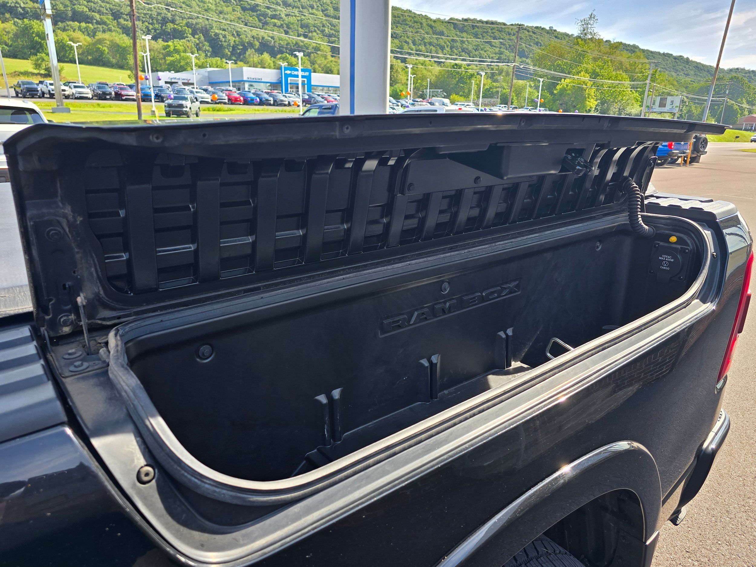 Used 2020 RAM 1500 Limited AWD/4WD image 21