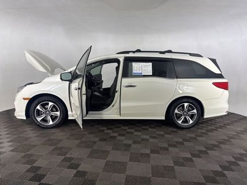Used 2019 Honda Odyssey Touring image 11