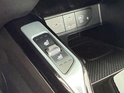 New 2026 Kia Sorento SX image 16