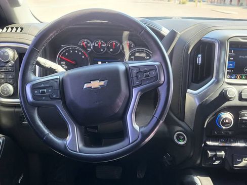 Used 2022 Chevrolet Silverado 1500 LTZ AWD/4WD image 29