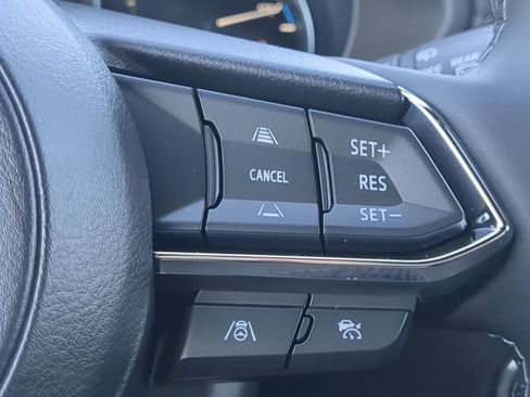 New 2025 MAZDA CX-5 Signature image 24