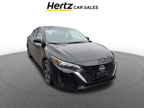 Used 2025 Nissan Sentra SV image 1