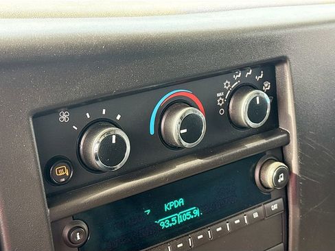 Used 2024 Chevrolet Express 3500 Extended w/ Driver Convenience Package RWD image 15