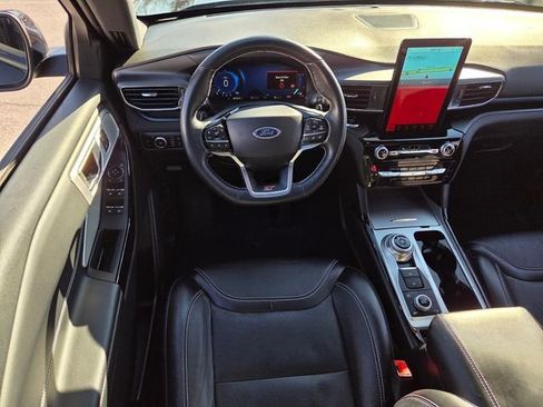Used 2024 Ford Explorer ST w/ Equipment Group 401A image 6