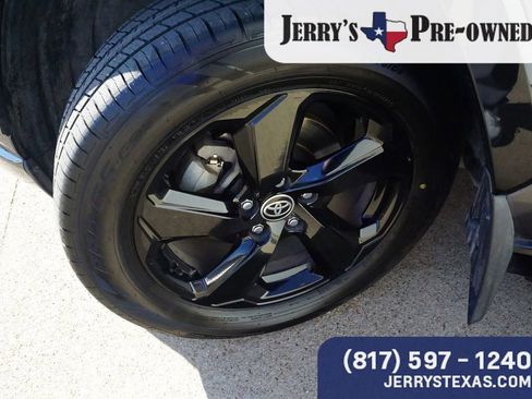 Used 2020 Toyota RAV4 XSE w/ XSE Grade Weather Package image 9