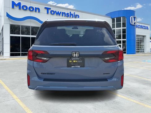 New 2026 Honda Odyssey Sport-L image 5