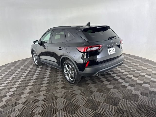 Used 2025 Ford Escape ST-Line AWD/4WD image 9