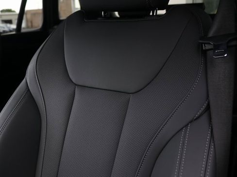 Used 2024 BMW X3 xDrive30i w/ Premium Package w/ZPA image 8