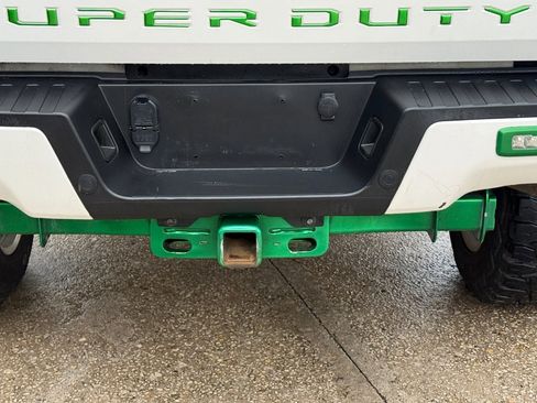 Used 2019 Ford F350 Platinum w/ Platinum Ultimate Package image 6